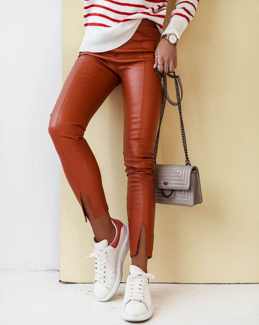 High-Waisted Orange Leggings – Stretchy, Comfortable Activewear for Women - Biamonde